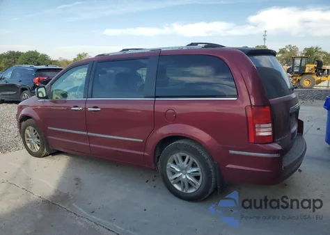 2010 Chrysler Town & Country Limited z USA, uszkodzony, nr VIN 2A4RR7DX7AR495196